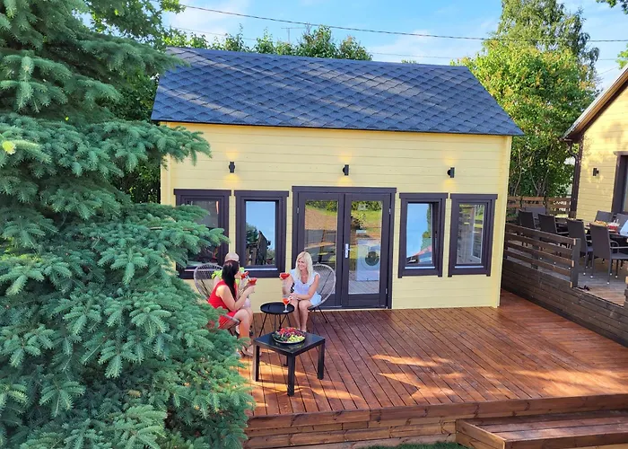 Tiny House Near Viljandi Lake
