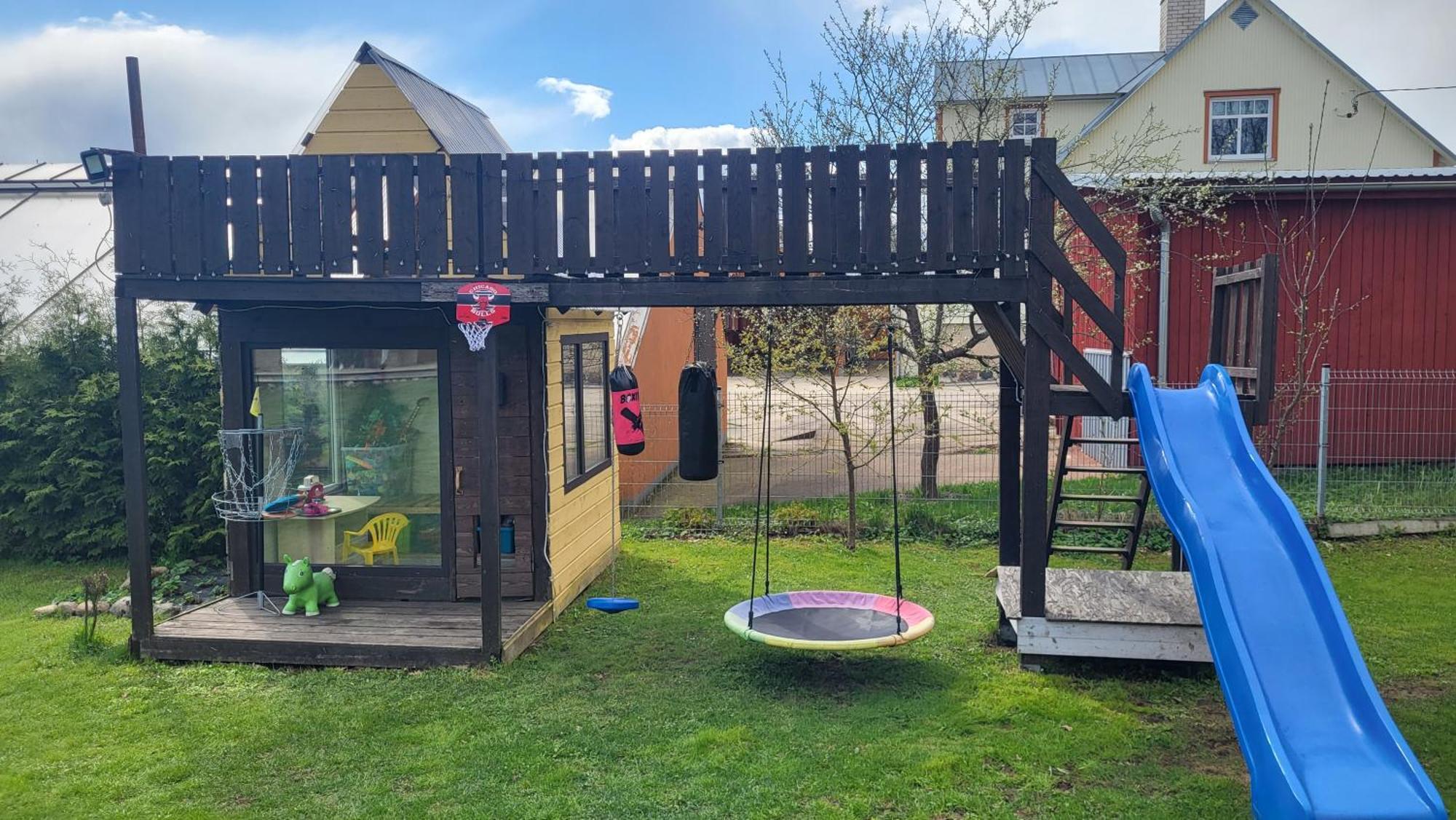 Tiny House Near Viljandi Hébergement de vacances *